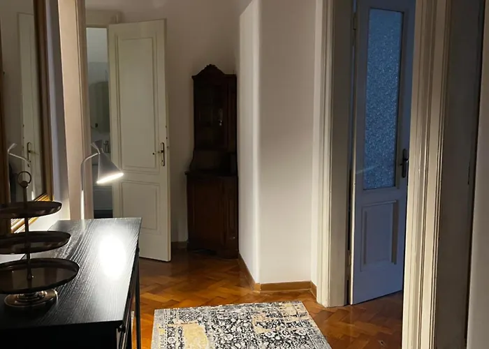 Emily In Apartment *